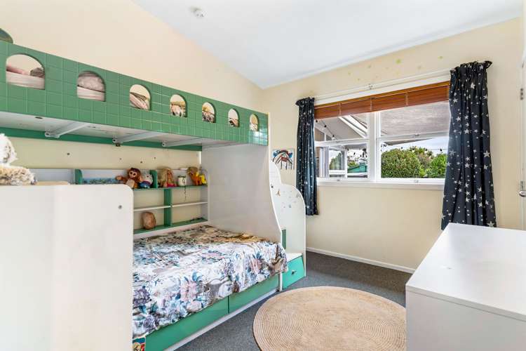 1 Frizell Street Beach Haven_9