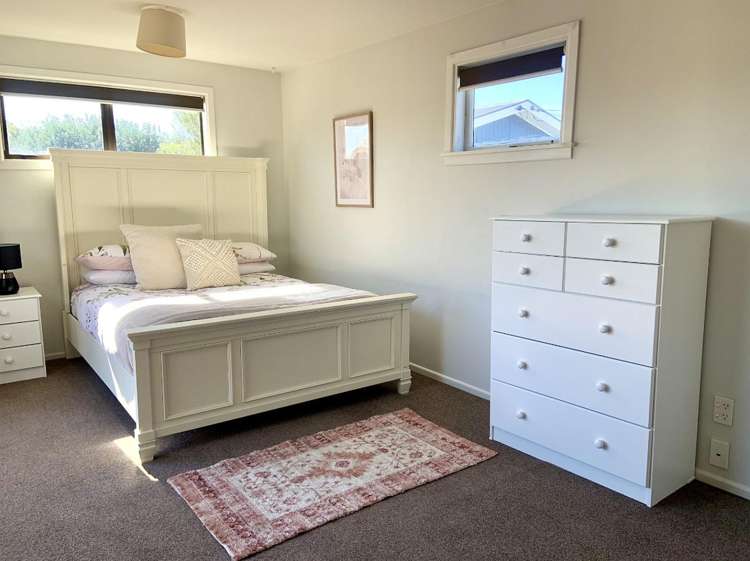  2/146 Beach Road North New Brighton_7