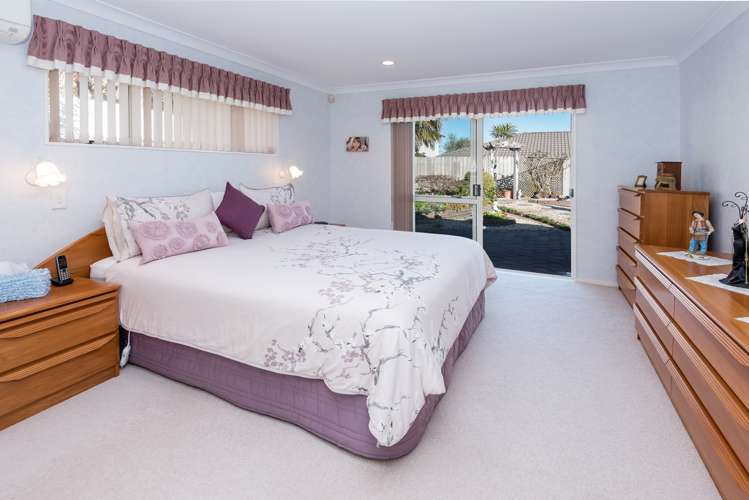 44 Stewart Gibson Place Manurewa_8