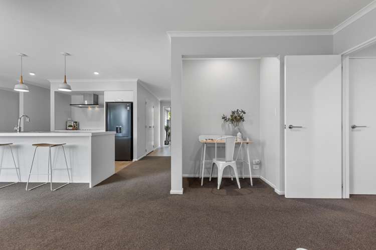 276 Lakes Boulevard Pyes Pa_5