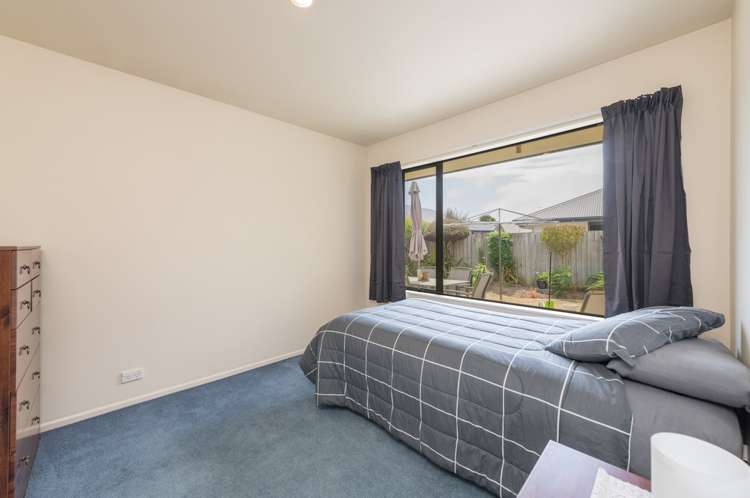 83 Templemore Drive Richmond_14