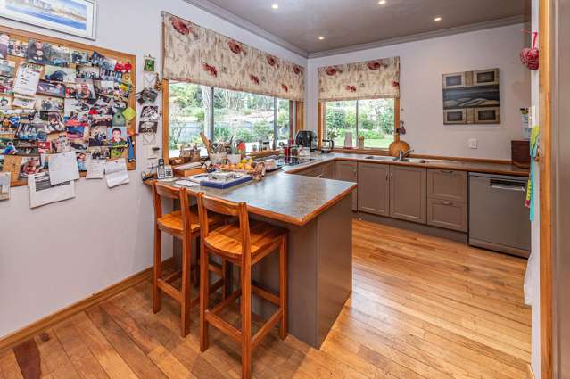 21 Riverbank Road Okoia_3