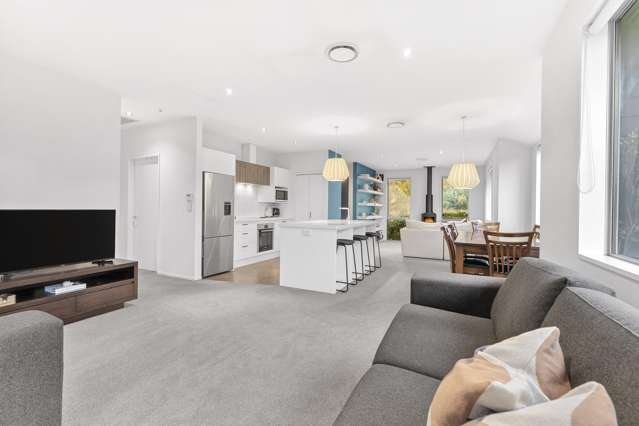 32 Quinnat Street Albert Town_1