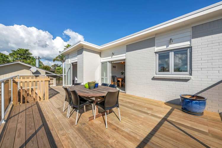 77 Karaka Road Beachlands_12