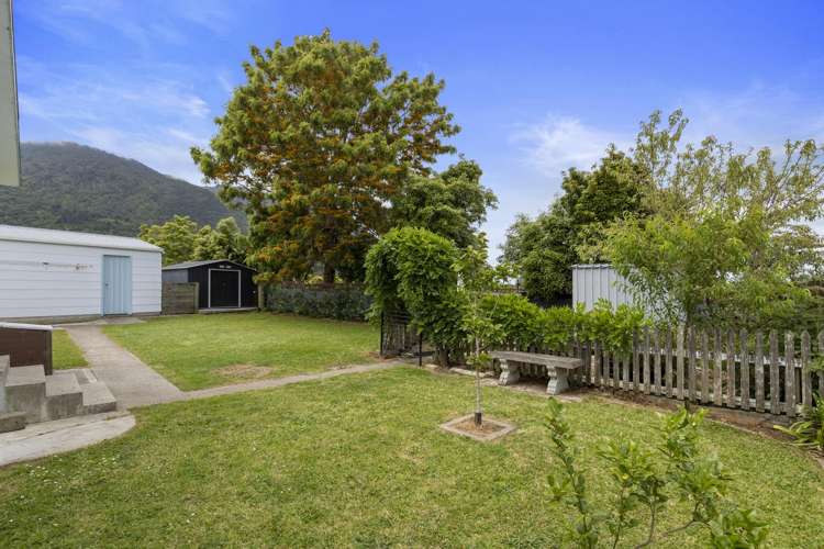 6 Cynthia Crescent Te Aroha_14