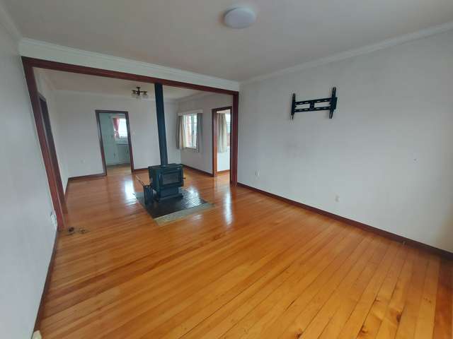 163 Kamo Road Kensington_3