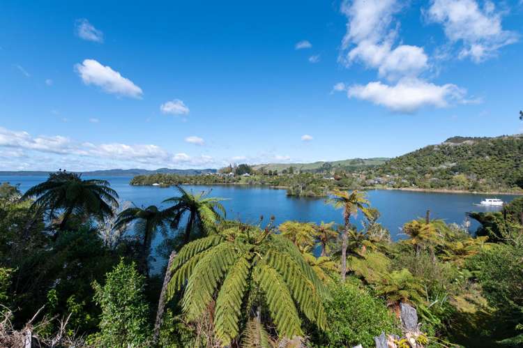 567 Spencer Road Lake Tarawera_5