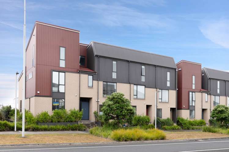 16 Hobsonville Point Road Hobsonville_18