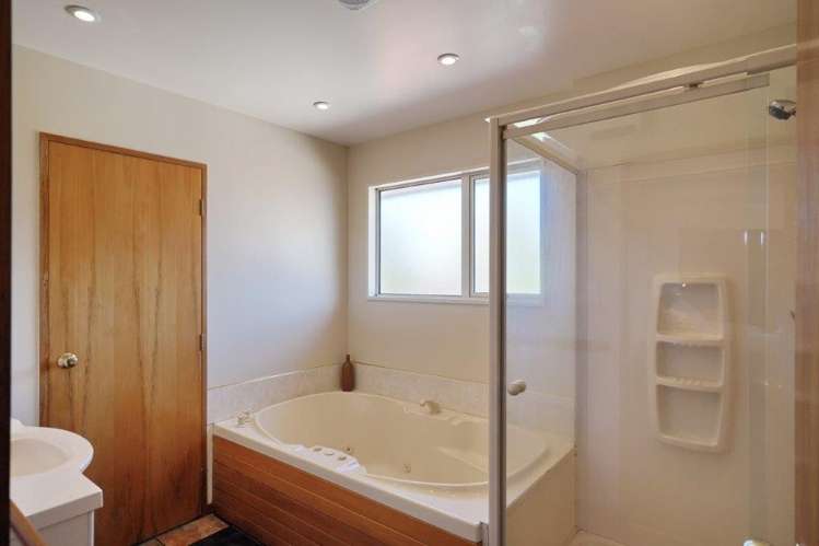 19 Littles Lane Woodend_20