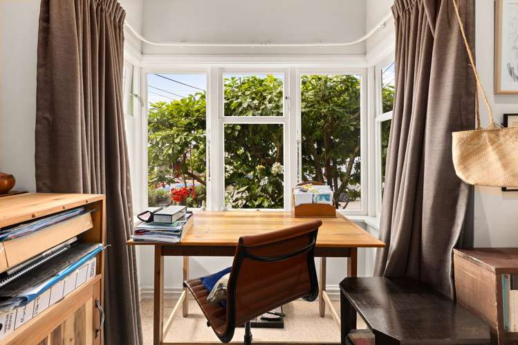 70 Te Wharepouri Street Berhampore_14