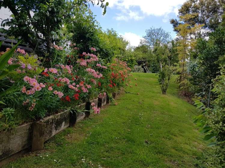 2 Islington Terrace Waihi_14