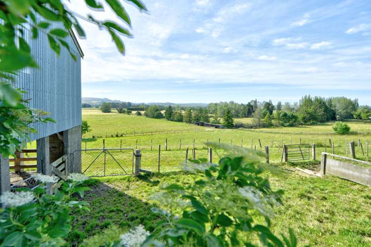 Charlton Road Upper Charlton_7