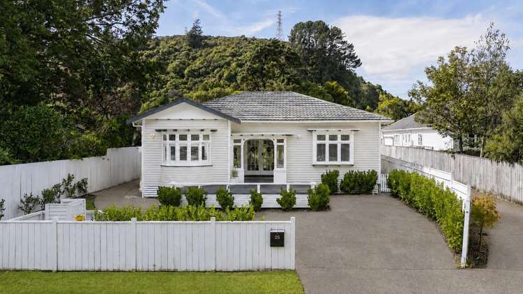 25 Black Beech Street_0