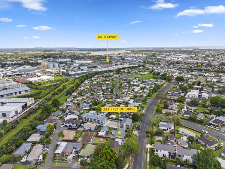 33 Hyperion Drive Randwick Park_24