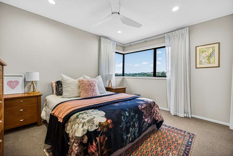 1 Bella Vista Drive Gulf Harbour_10