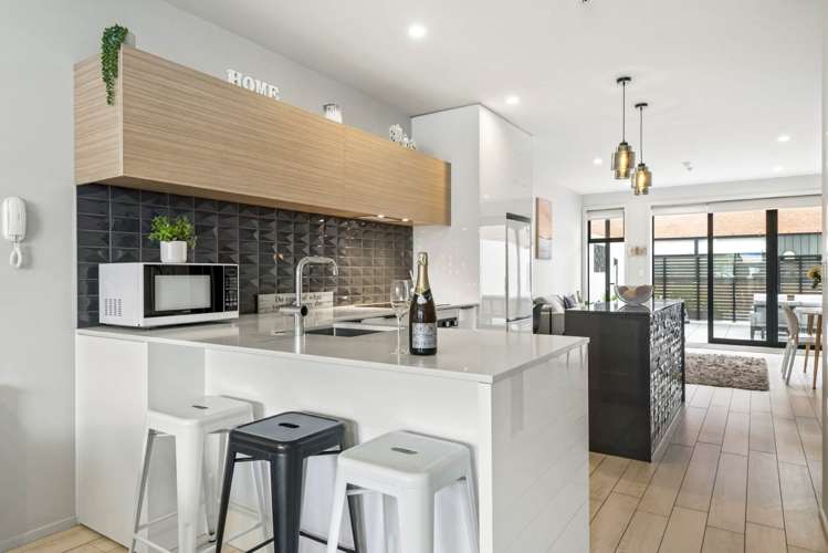 27/4 Stables Lane Silverdale_4