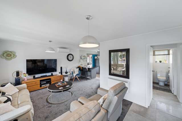 1/19 Diorella Drive Clover Park_4