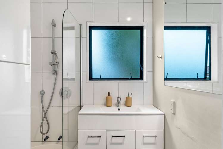 1/2 Mono Place Mount Wellington_7