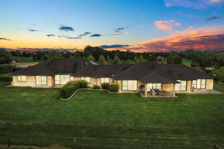 64 Hawthorne Lane Kingseat_18