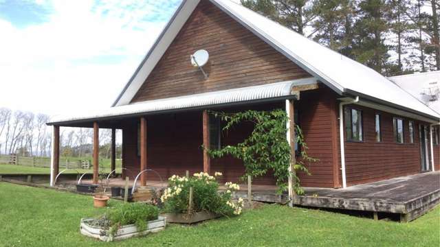 669B Crawford Road 11556_2