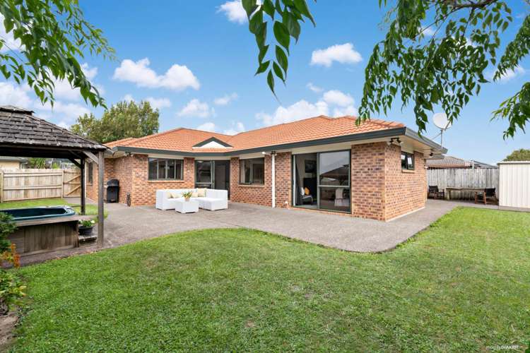 13 Nier Place East Tamaki Heights_1