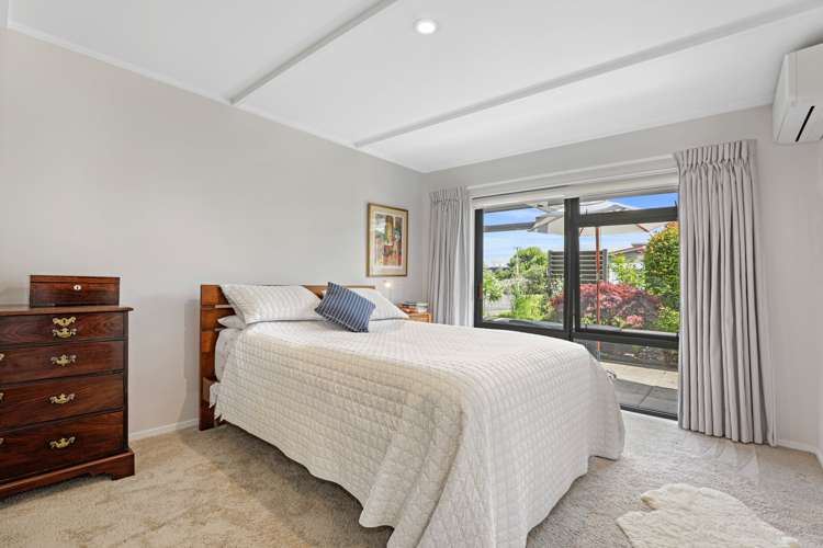 2/14 Mere Road Taupo_17