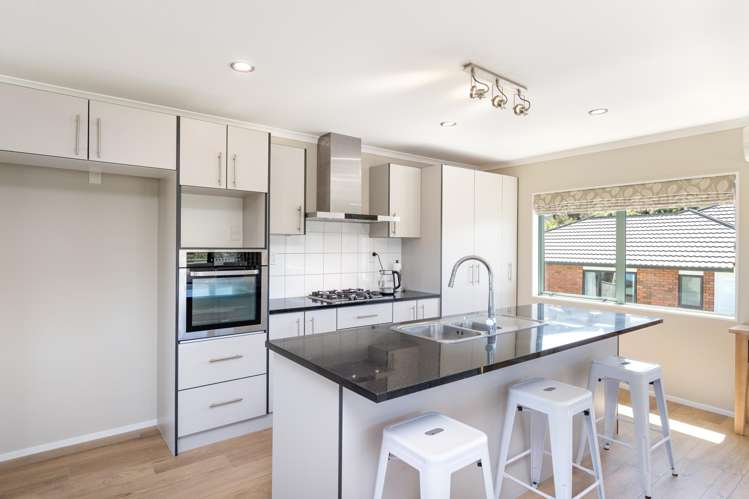 3 McEwen Crescent Riverstone Terraces_25