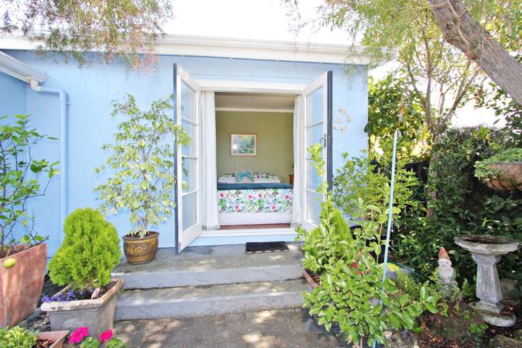 1/133 Nelson Crescent Napier South_12