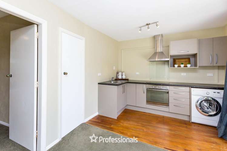 46 Montgomery Street Stokes Valley_17