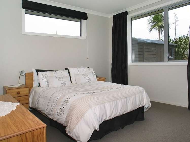 24 Kahurangi Heights Aotea_12