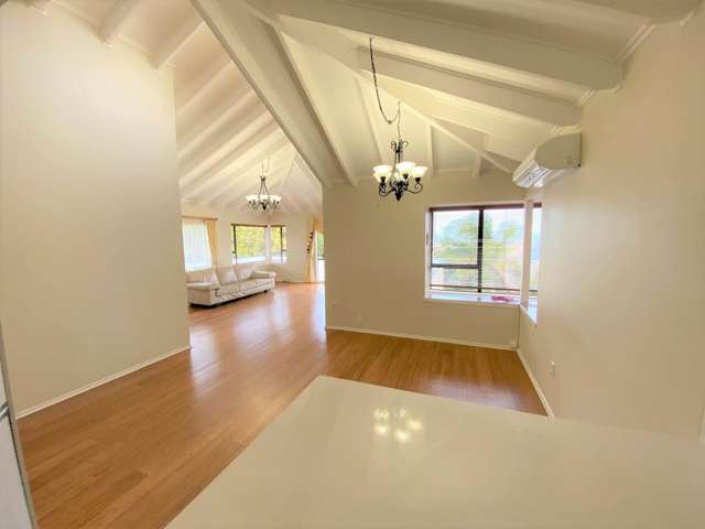 8 Eleanor Place Blockhouse Bay_2