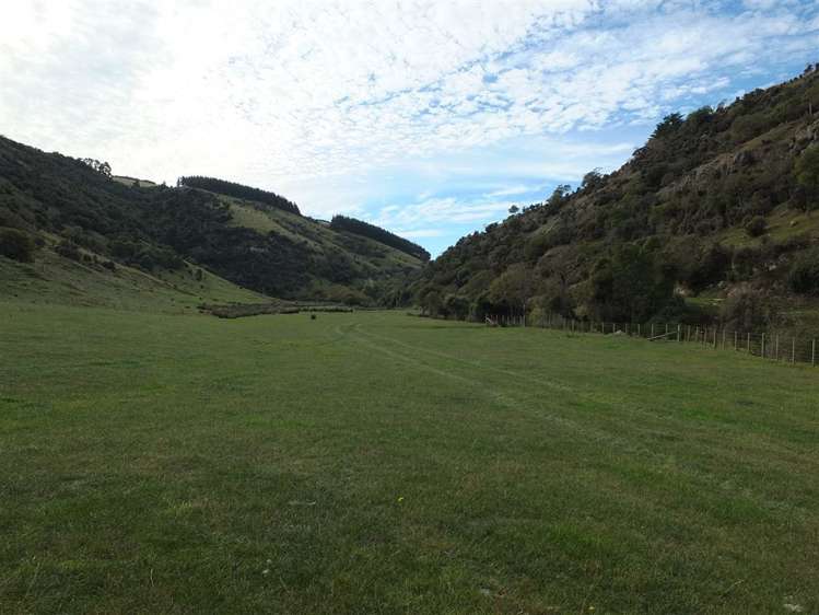 831 Chorlton Road Little Akaloa_44