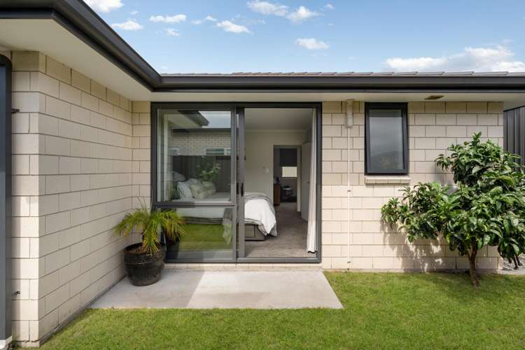 20 Raynor Crescent Pyes Pa_21