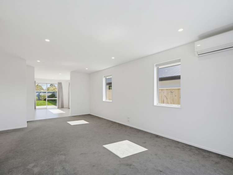 35 Tara Crescent_3