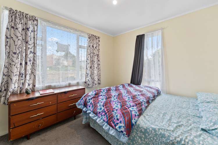 48 Chelburn Crescent Mangere East_9