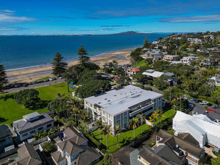 14/8 Sidmouth Street Mairangi Bay_22