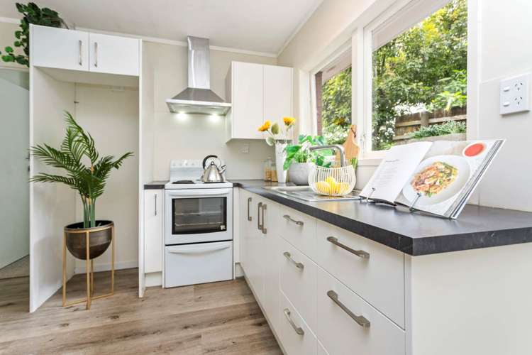 3/62 Woodside Road Mount Eden_11