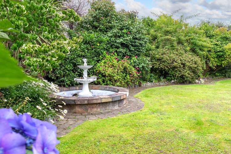 4 Cobham Place Solway_26