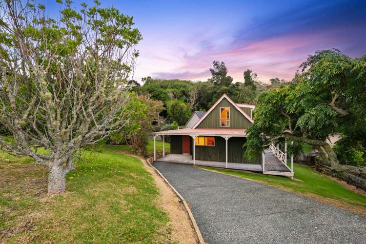 21 Mariners Grove Algies Bay_5