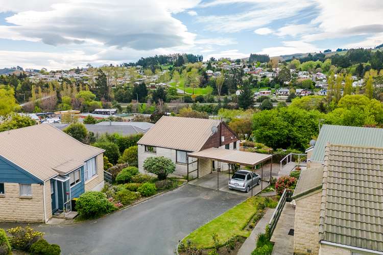 2c Rennie Street Green Island_13