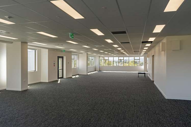 L3, 68 Ward Street Upper Hutt Central_5