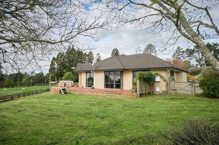 207b Peers Road Kaimai_18