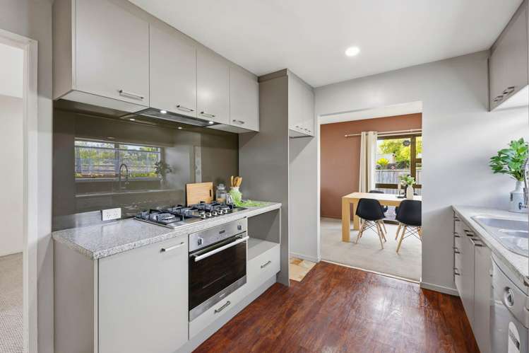 2 Marvon Downs Avenue Pakuranga Heights_6