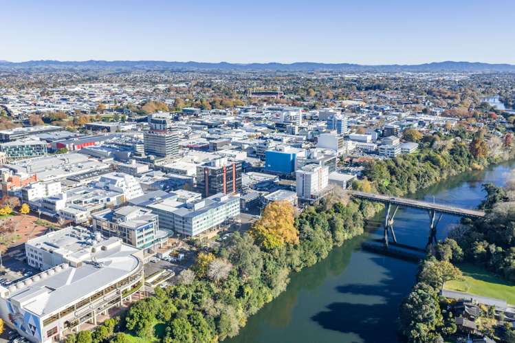 13/391 Victoria Street Hamilton Central_36