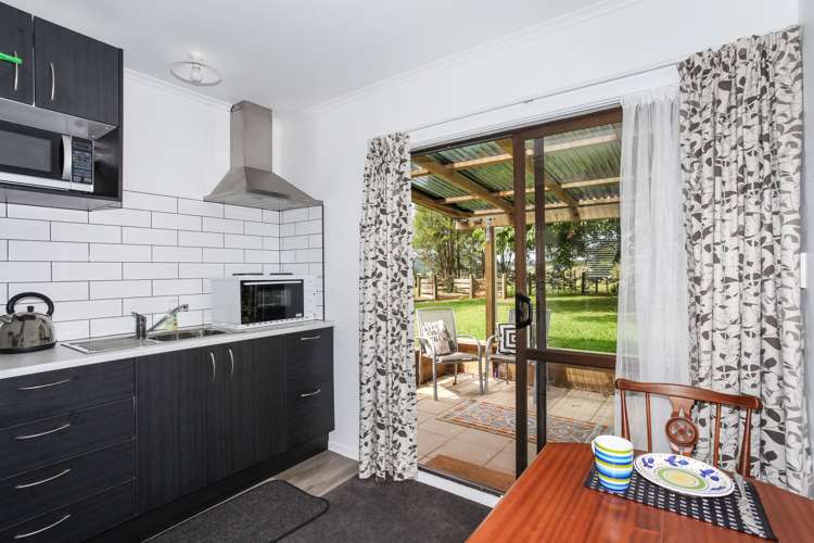 123 Heald Road Hunua_14