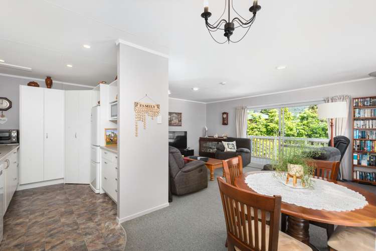 7 Russell Street Waihi_13