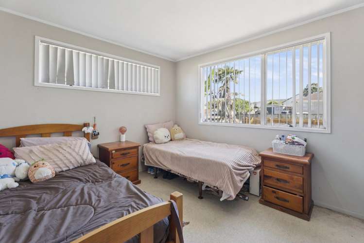 44 Sharland Avenue Manurewa_17