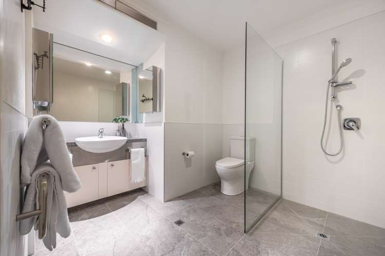 301/35 Hobson Street Auckland Central_20