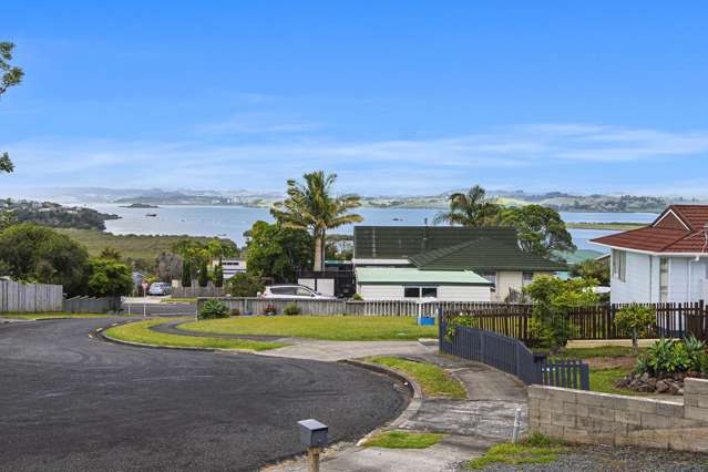 7 Leonard Place Onerahi_1