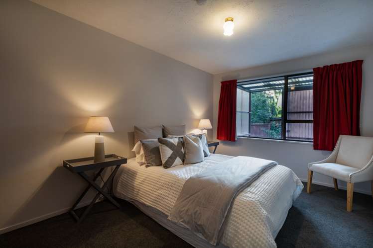 1/15 Laing Crescent Heathcote Valley_8